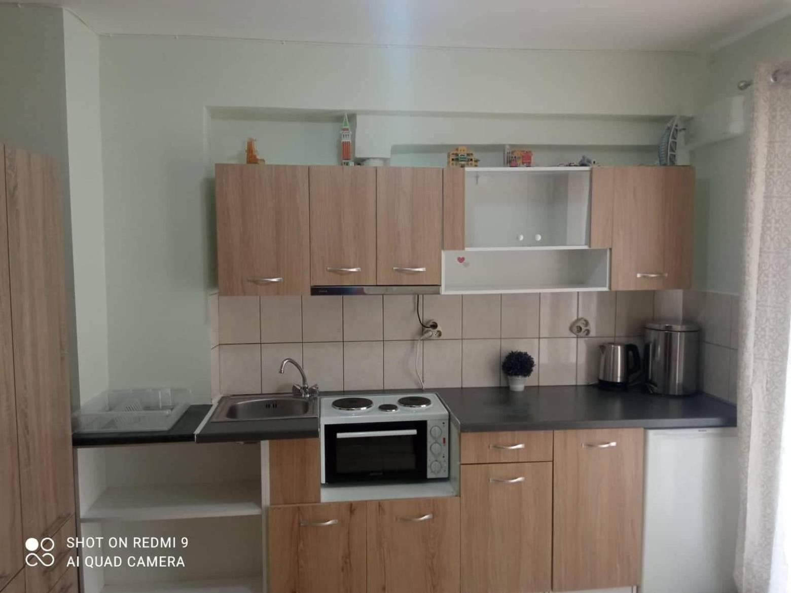 Vasilis Travlos Apartment Poros  Exteriör bild