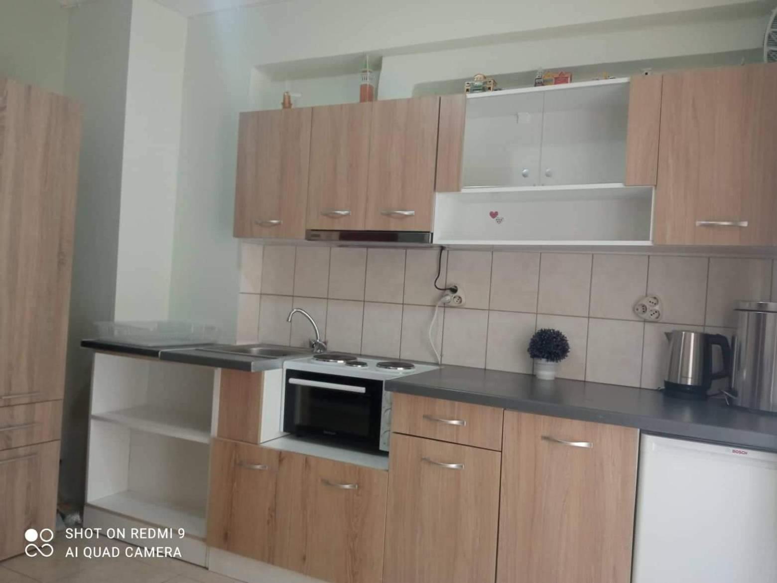 Vasilis Travlos Apartment Poros  Exteriör bild